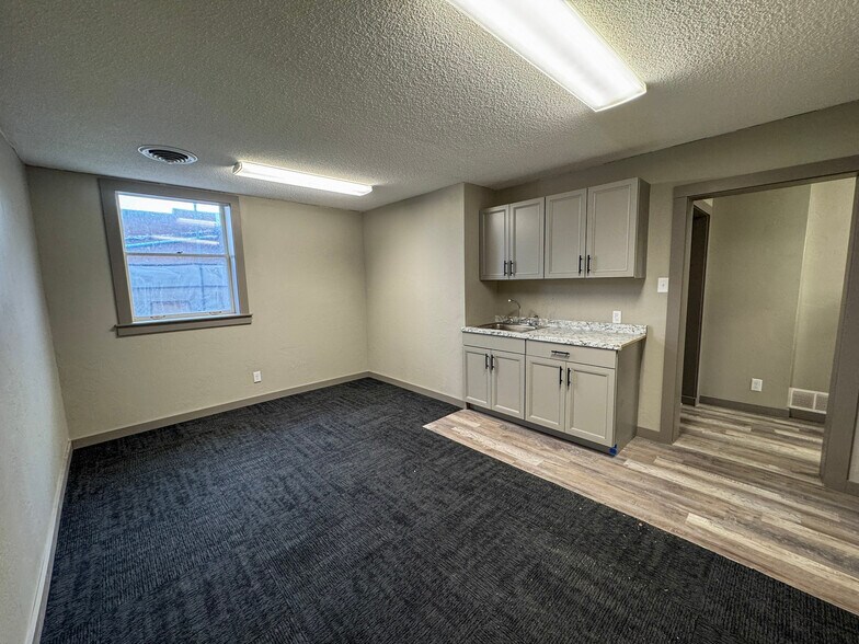 More Photos Of 302 Missouri Ave, Deer Lodge Freestanding For Sale