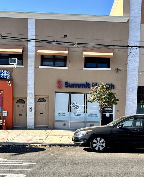 More Photos Of 1028 154th St, Whitestone Storefront Retail Office For Lease