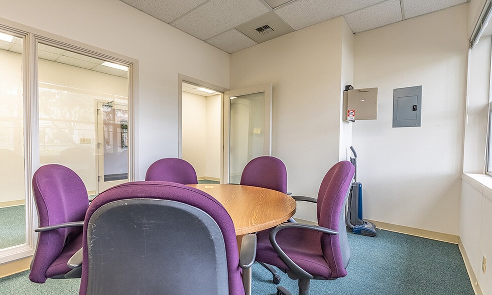 More Photos Of 8423 Mukilteo Speedway, Mukilteo Office For Lease