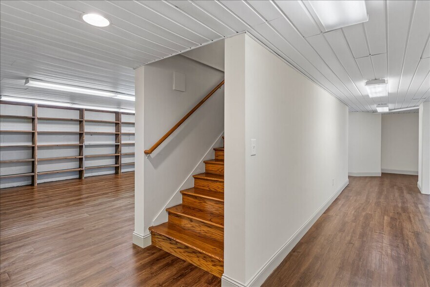 More Photos Of 492 W Main St, Forest City Freestanding For Sale
