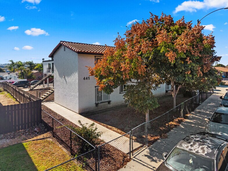 More Photos Of 441 Tremont St, Chula Vista Apartments For Sale