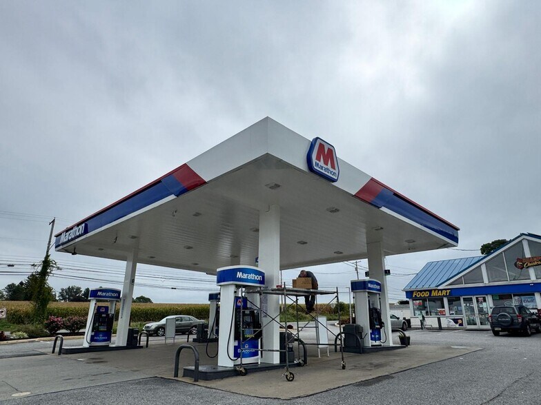 More Photos Of 2504 Willow Street Pike, Willow Street Convenience Store For Lease