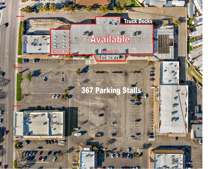 More Photos Of 147 W Shaw Ave, Clovis General Retail For Lease