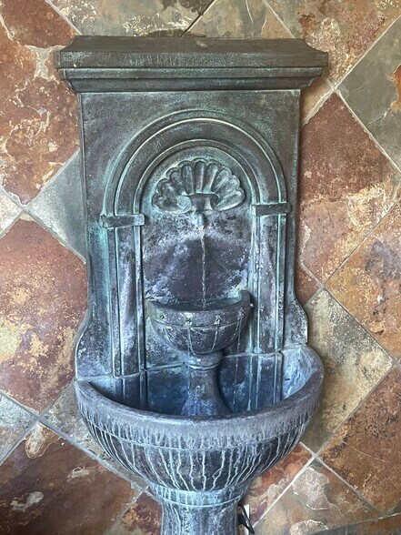 More Photos Of 1101 Dove St, Newport Beach Office For Lease