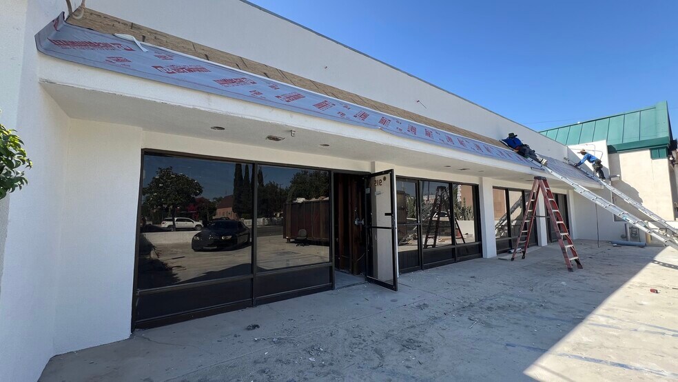 More Photos Of 915 N Maclay Ave, San Fernando Unknown For Sale