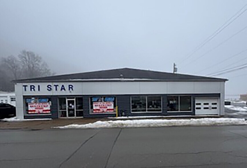 Primary Photo Of 151 Walnut St, Kittanning Auto Dealership For Sale
