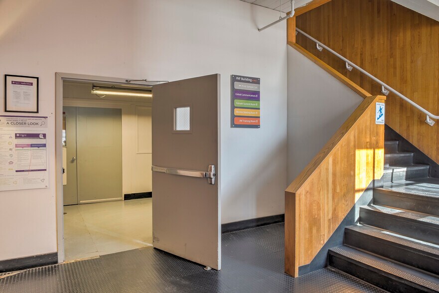 More Photos Of 96 Congress St, Keene Refrigeration Cold Storage For Sale