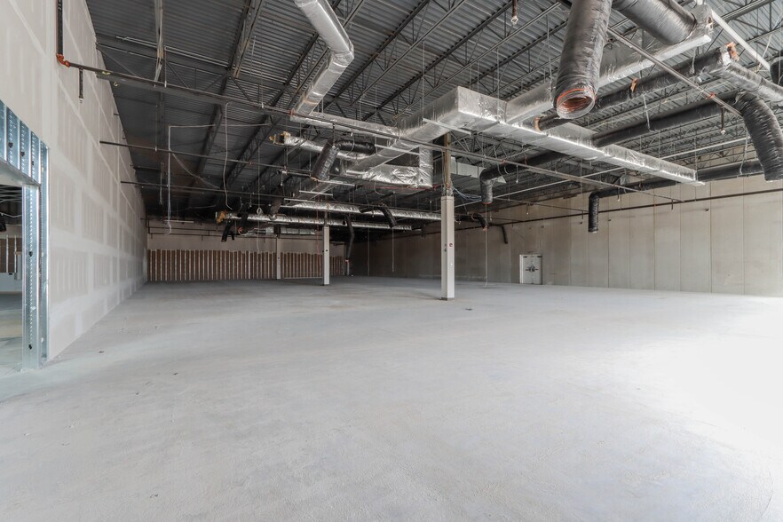 More Photos Of 1784-1794 Plover Rd, Plover Unknown For Lease