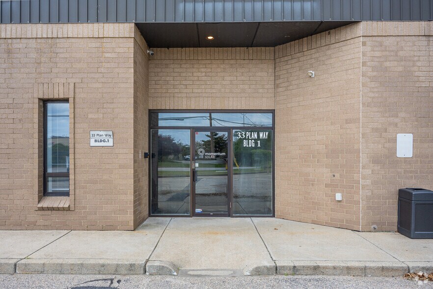 More Photos Of 33 Plan Way, Warwick Warehouse For Lease