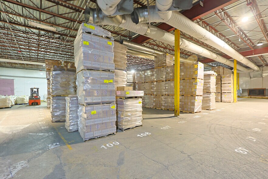 More Photos Of 81 Ingell St, Taunton Refrigeration Cold Storage For Sale