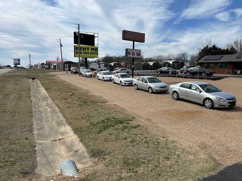 More Photos Of 4161 Hwy 62 SW, Mountain Home Restaurant For Sale