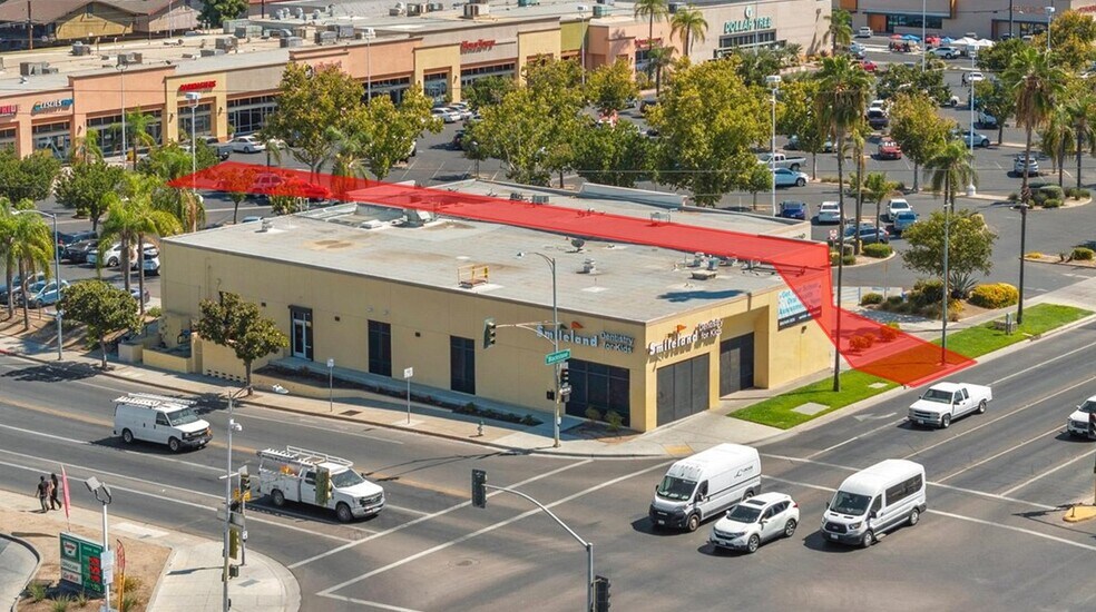More Photos Of 3730-3780 N Blackstone Ave, Fresno Unknown For Lease