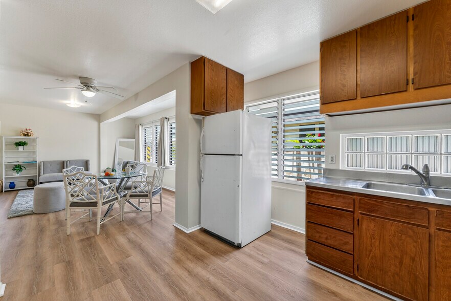 More Photos Of 1128 Alohi Way, Honolulu Multifamily For Sale