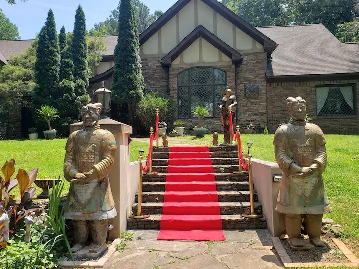 More Photos Of 3000 Cathedral Pl, Decatur Movie Radio TVStudio For Sale