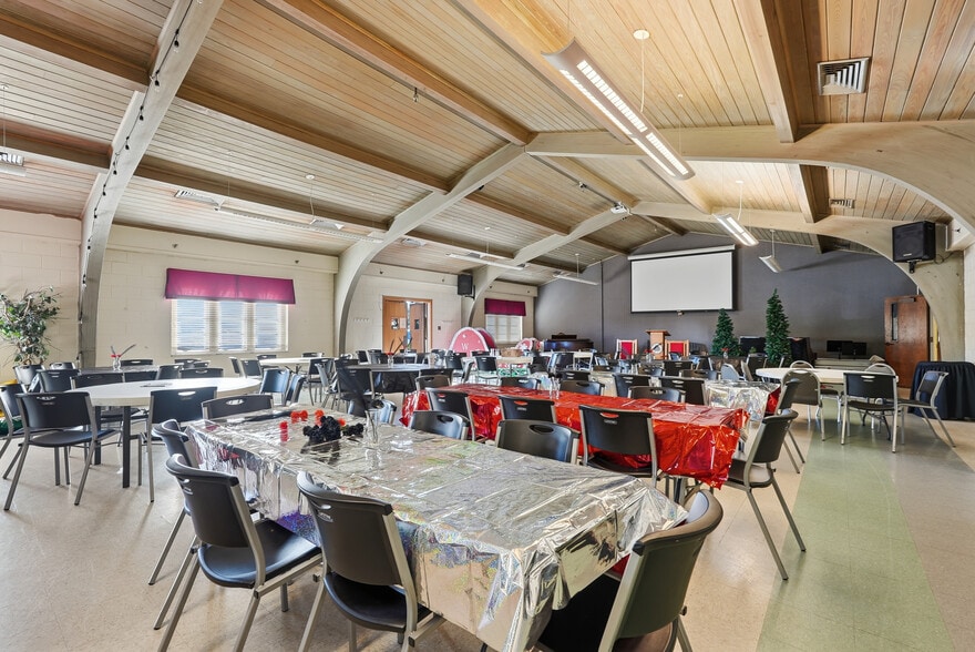 More Photos Of 11911 White Bluff Rd, Savannah Specialty For Sale