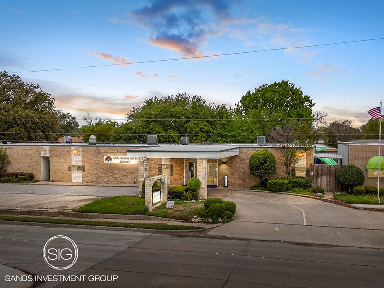 Primary Photo Of 675 W Oates Rd, Garland Daycare Center For Sale