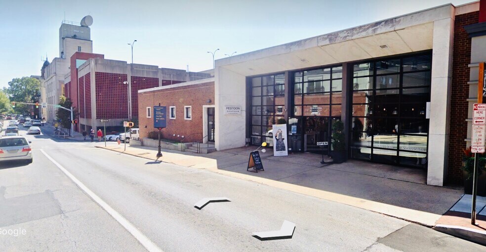 More Photos Of 202 N Duke St, Lancaster Office For Sale