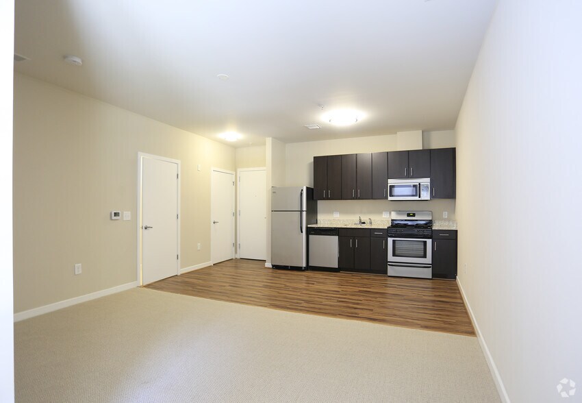 More Photos Of 4020 Minnesota Ave NE, Washington Apartments For Lease