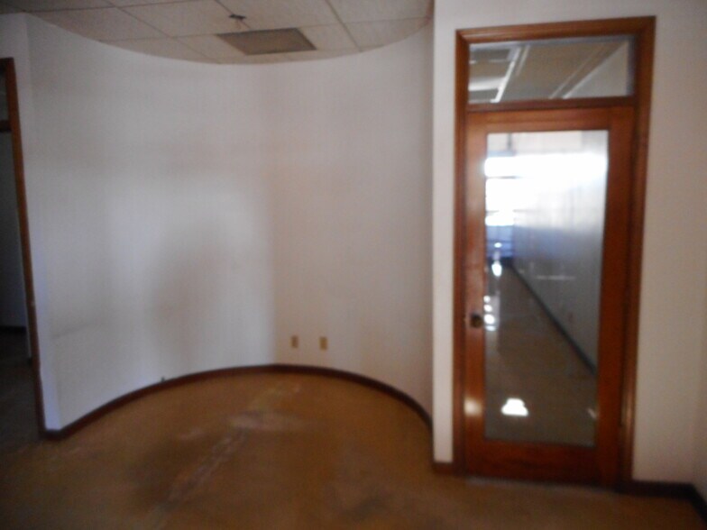 More Photos Of 1645 E Missouri Ave, Phoenix Office For Lease