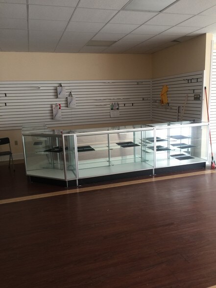 More Photos Of 3622 Maccorkle Ave, Charleston Storefront Retail Office For Sale