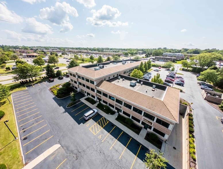 More Photos Of 17280 W North Ave, Brookfield Medical For Lease