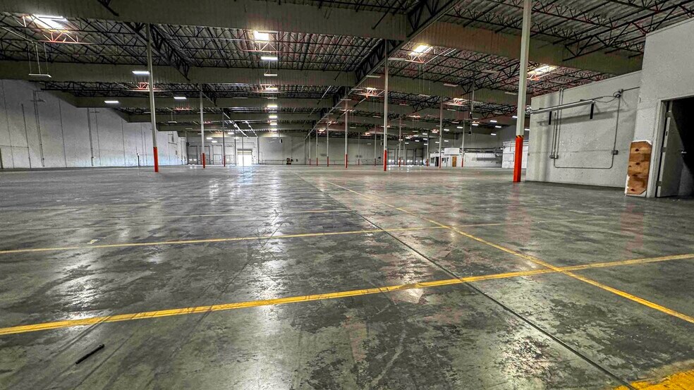 More Photos Of 600 S McClure Rd, Modesto Warehouse For Lease