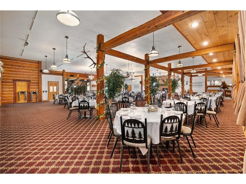 More Photos Of 15850 - 15860 T Bone Ln, Hayward Restaurant For Sale