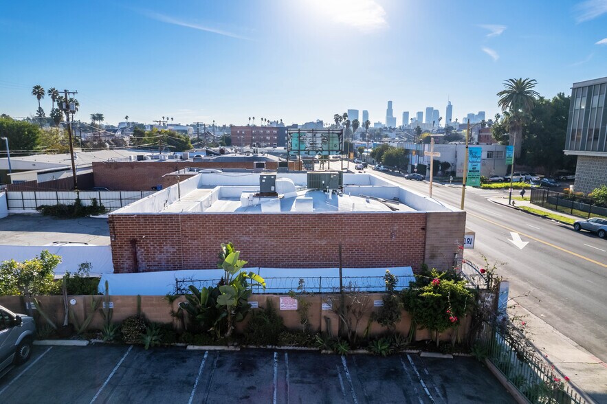 More Photos Of 2909 Beverly Blvd, Los Angeles General Retail For Sale
