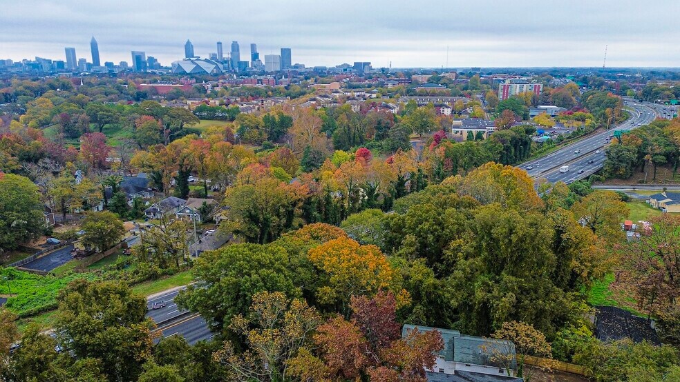More Photos Of 1152 Greenwich St Sw, Atlanta Apartments For Sale