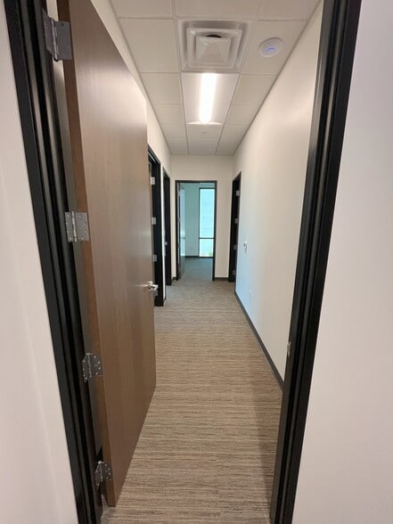 More Photos Of 1360 N Bullard Ave, Goodyear Office For Lease