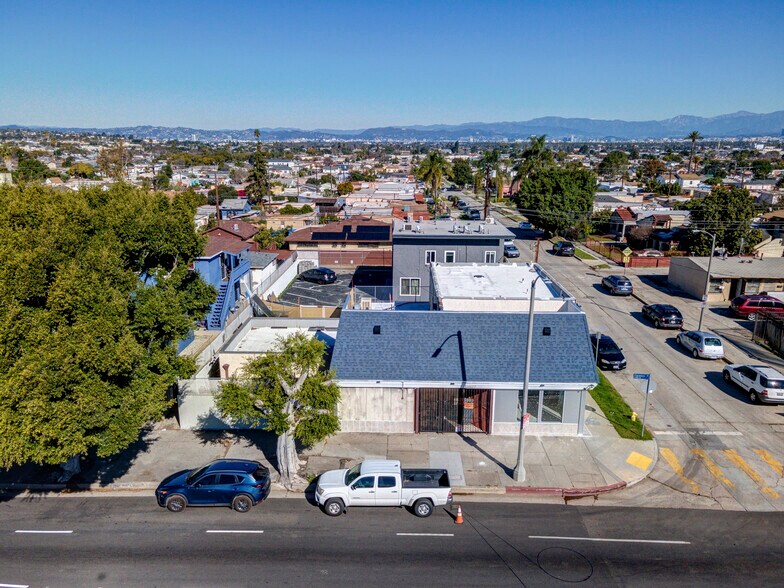 More Photos Of 7051-7053 3rd Ave, Los Angeles Storefront Retail Residential For Sale