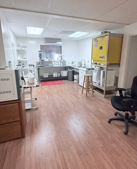 More Photos Of 2401 Destiny Way, Odessa Warehouse For Sale