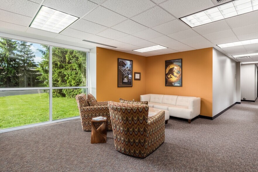 More Photos Of 6156 Wilcox Rd, Dublin Medical For Sale