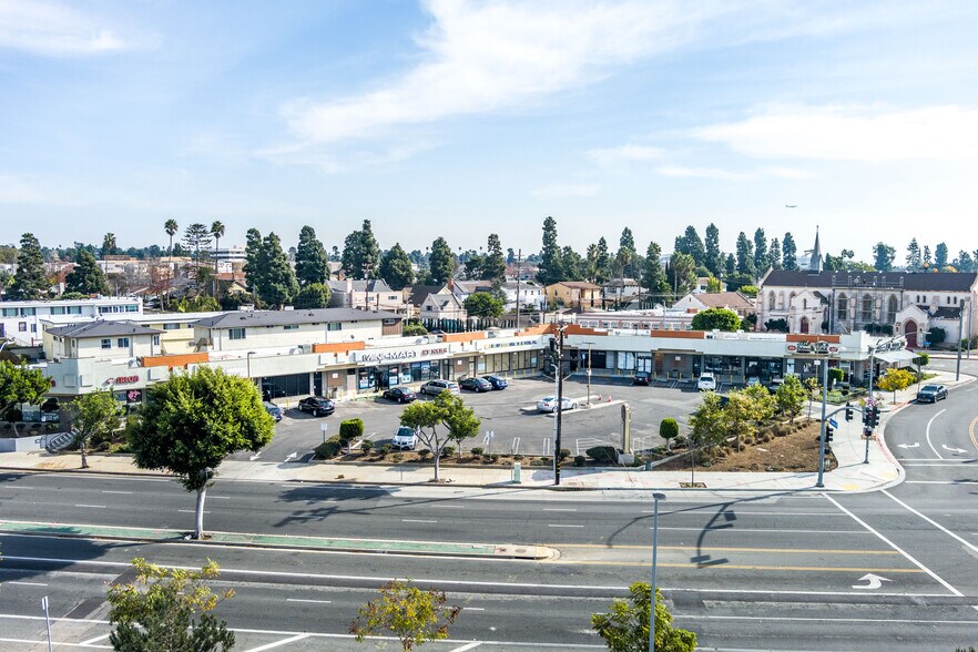 Primary Photo Of 400-424 E Florence Ave, Inglewood General Retail For Sale