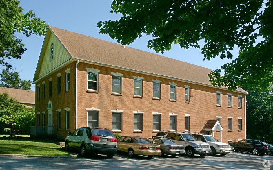 Primary Photo Of 83 Chestnut Rd, Paoli Office For Lease