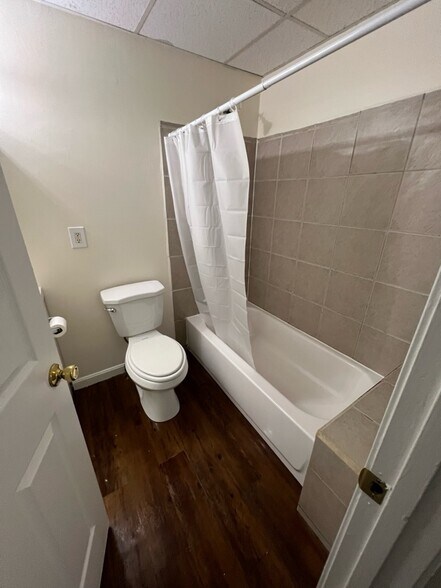 More Photos Of 11-15 Lilley Ave, Lowell Apartments For Sale