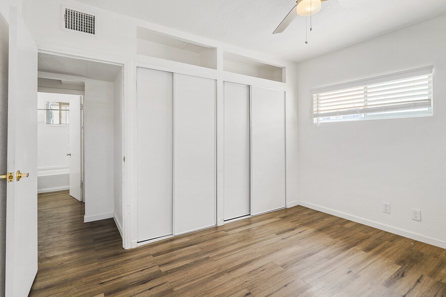 More Photos Of 303 Tin St, Henderson Office Residential For Sale