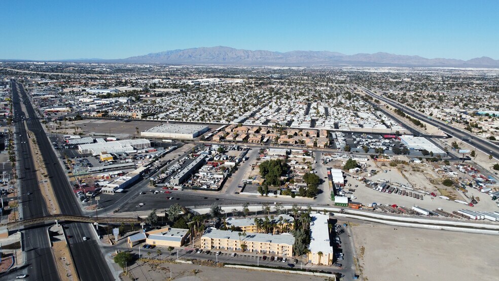 More Photos Of 3662 Park St, Las Vegas Industrial For Sale