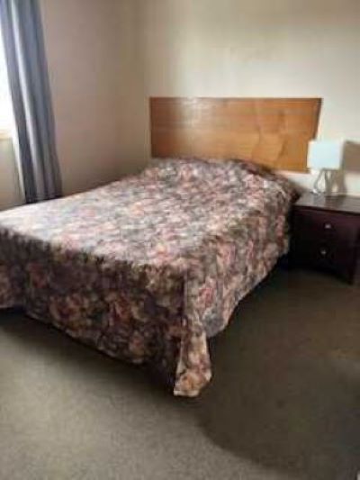 More Photos Of 830 Main Av W, Sundre Hotel For Sale
