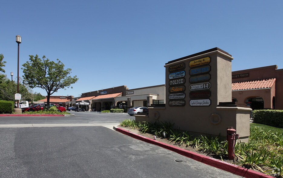 More Photos Of 28410 Old Town Front St, Temecula Unknown For Lease