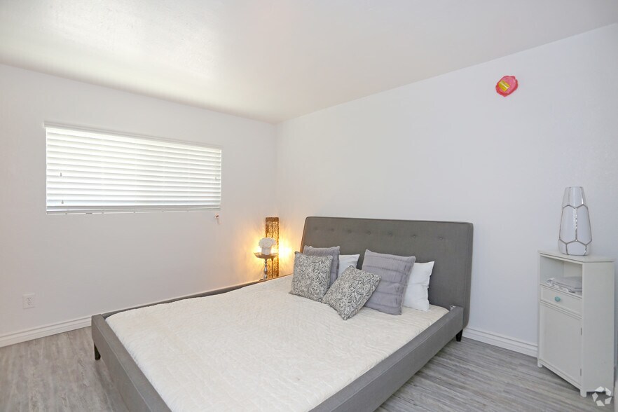 More Photos Of 3001 N 32nd St, Phoenix Apartments For Sale