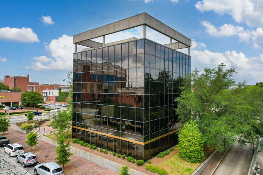 More Photos Of 1301 First Ave, Columbus Medical For Lease