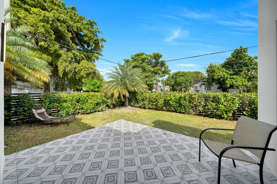 More Photos Of 1370 SW 5th St, Miami Apartments For Sale
