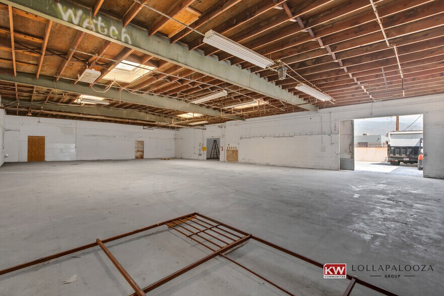 More Photos Of 400-410 S Irwindale Ave, Azusa Warehouse For Lease