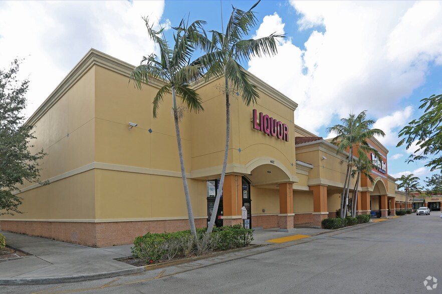 More Photos Of 4622-4640 Hypoluxo Rd, Lake Worth General Retail For Lease