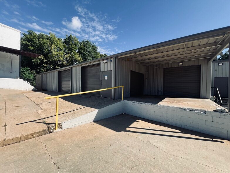 More Photos Of 3300 Atlanta Hwy, Montgomery Warehouse For Lease