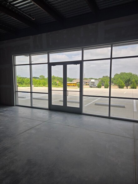 More Photos Of 4925 Denton Hwy, Haltom City Self Storage For Lease
