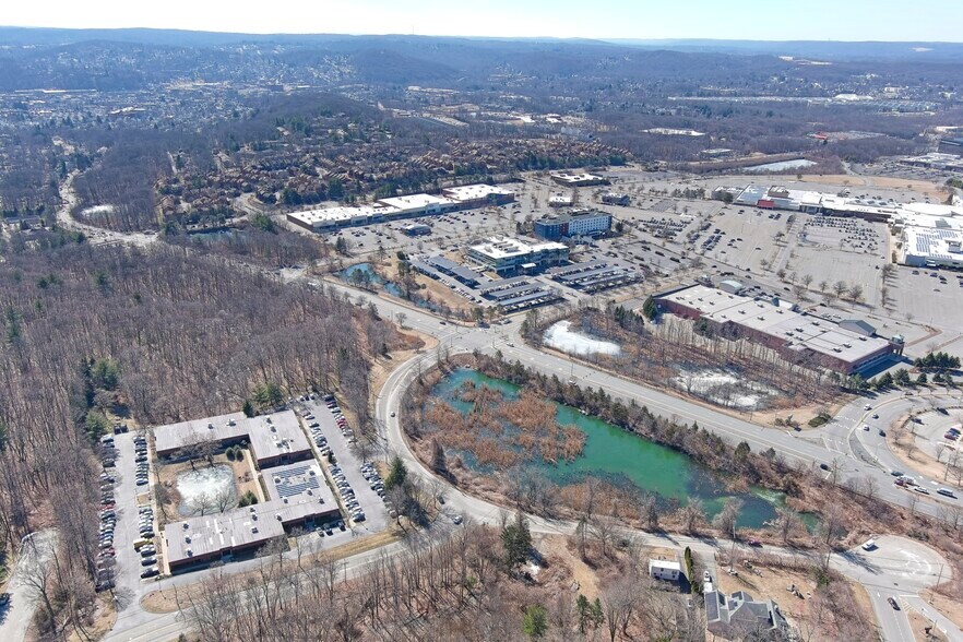 More Photos Of 200 Mineral Springs Rd, Rockaway Medical For Lease