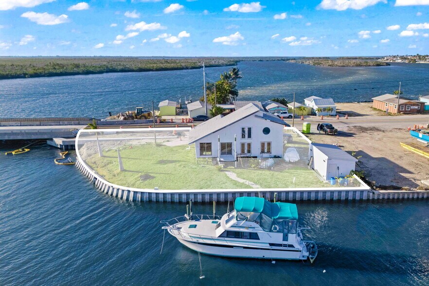 More Photos Of 4767 Pine Island Rd NW, Matlacha Land For Sale