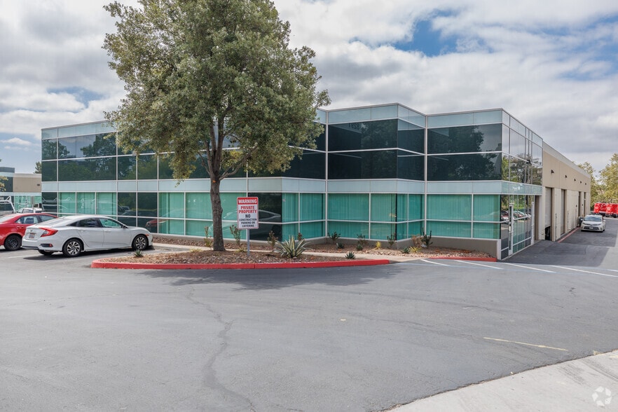 Primary Photo Of 8291 Aero Pl, San Diego Light Manufacturing For Lease